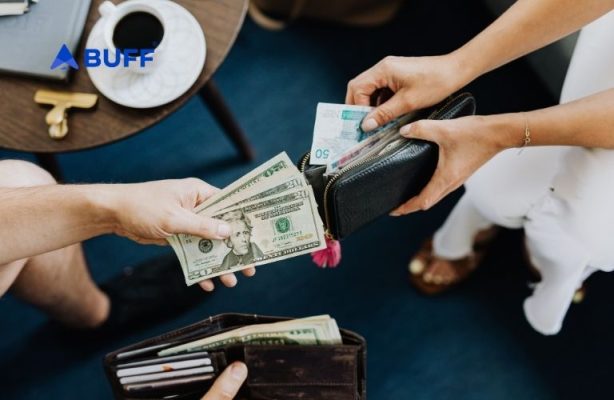 Người mới đi làm thường không thiếu tiền, mà thiếu kiểm soát dòng tiền 